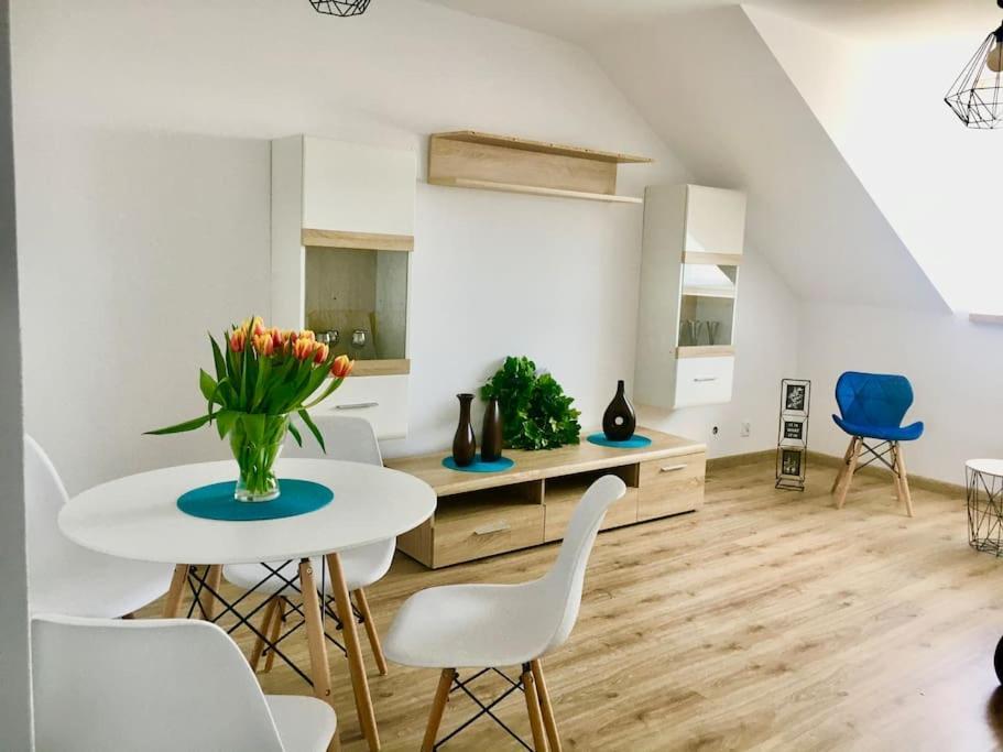 Marilyn Apartamento Kostrzyn nad Odra Exterior foto
